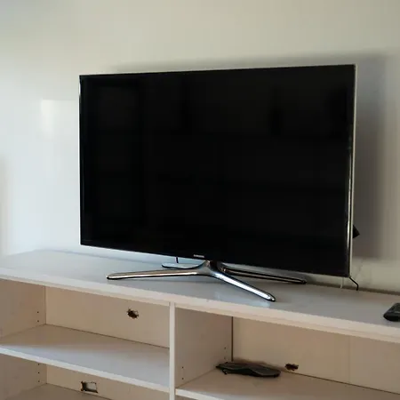 Guesthost - Cozy Flat Close To The Center 아파트 피아첸차
