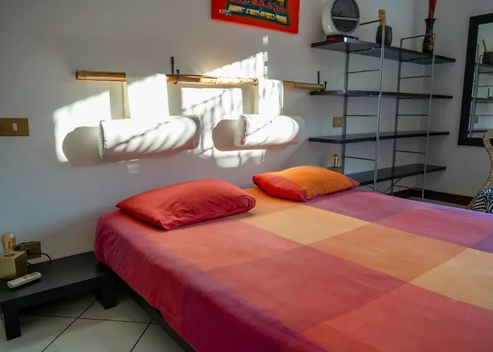 Guesthost - Cozy Flat Close To The Center Apartamento Placência